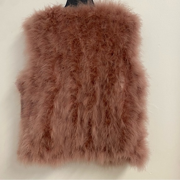 NWT Pello Bello Pink Feather Vest - Picture 3 of 6